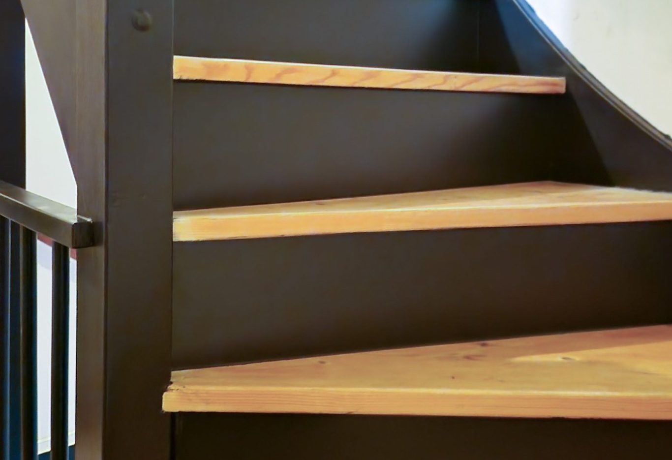 Voor al uw binnen schilderwerk Binnen schilderwerk Leusden